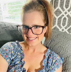 Meet your Posher, Brenda